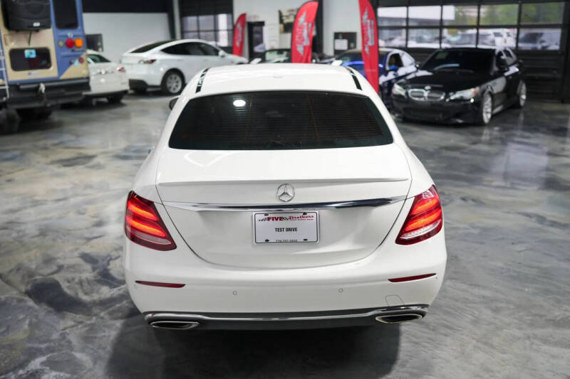 2018 Mercedes-Benz E-Class E 300