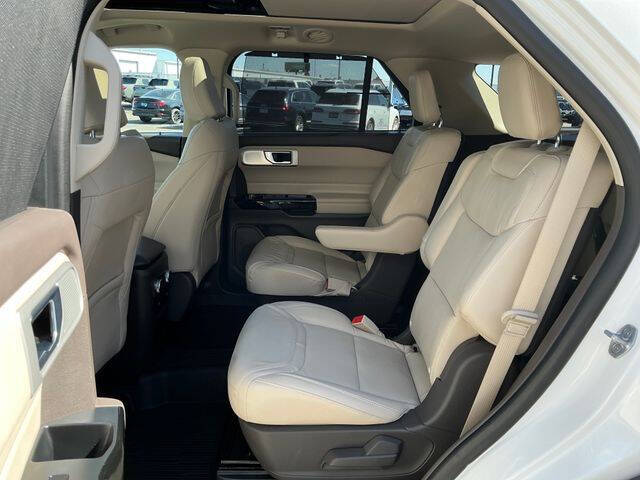 2021 Ford Explorer Platinum