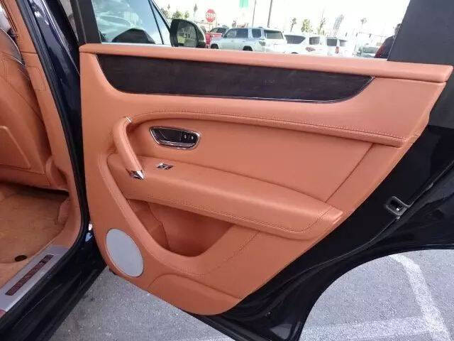 2019 Bentley Bentayga V8