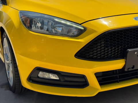 2017 Ford Focus ST
