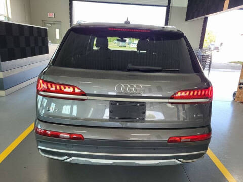 2020 Audi Q7 quattro Premium Plus 55 TFSI