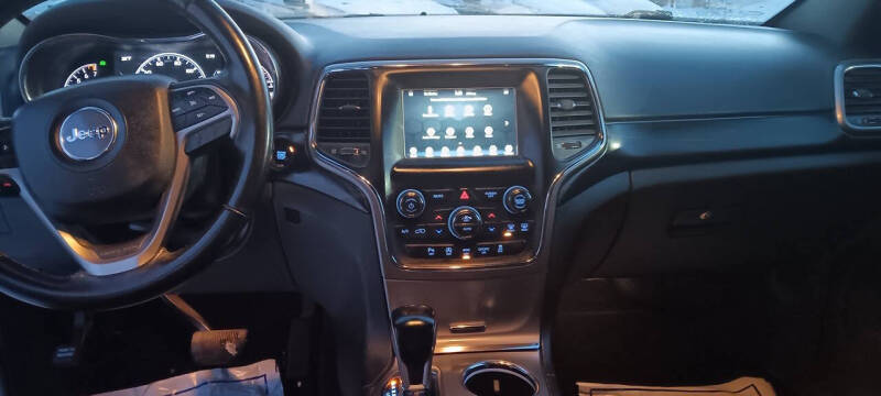 2021 Jeep Grand Cherokee Laredo E