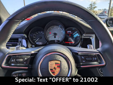 2022 Porsche Macan S