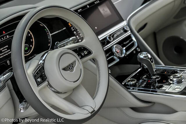 2021 Bentley Flying Spur V8