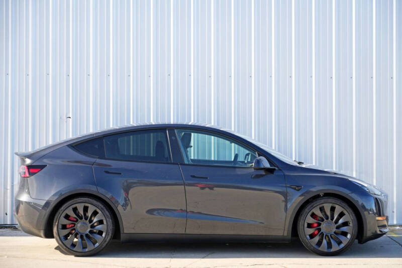 2024 Tesla Model Y Performance