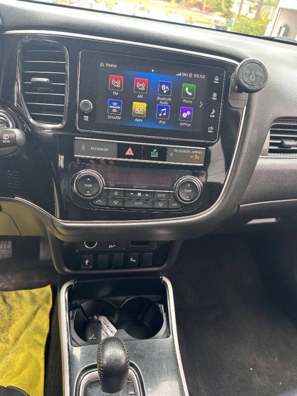 2019 Mitsubishi Outlander SEL