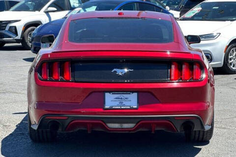 2016 Ford Mustang EcoBoost Premium