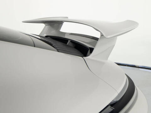 2025 Porsche 911 Carrera