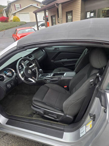 2013 Ford Mustang V6