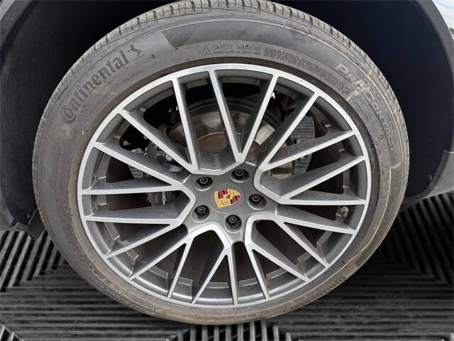 2023 Porsche Cayenne