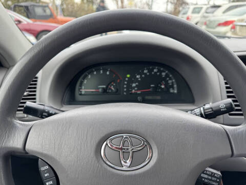 2002 Toyota Camry LE