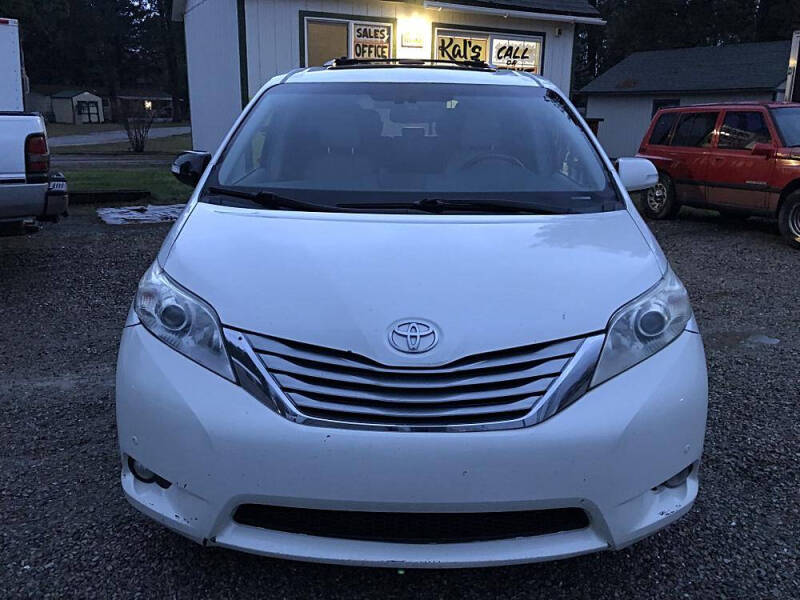 2014 Toyota Sienna Limited 7-Passenger