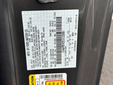 2025 Ford Mustang EcoBoost