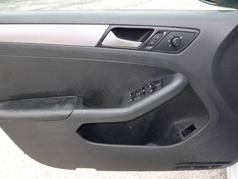 2016 Volkswagen Jetta