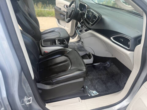 2021 Chrysler Voyager LXi