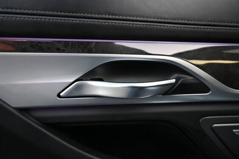 2018 BMW 7 Series 750i