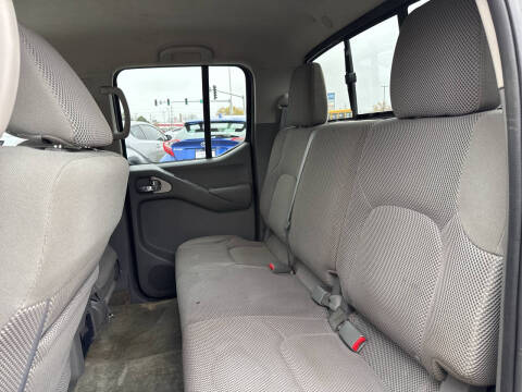 2016 Nissan Frontier SV