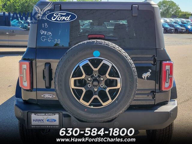 2026 Ford Bronco 4-Door Outer Banks - Photo 5