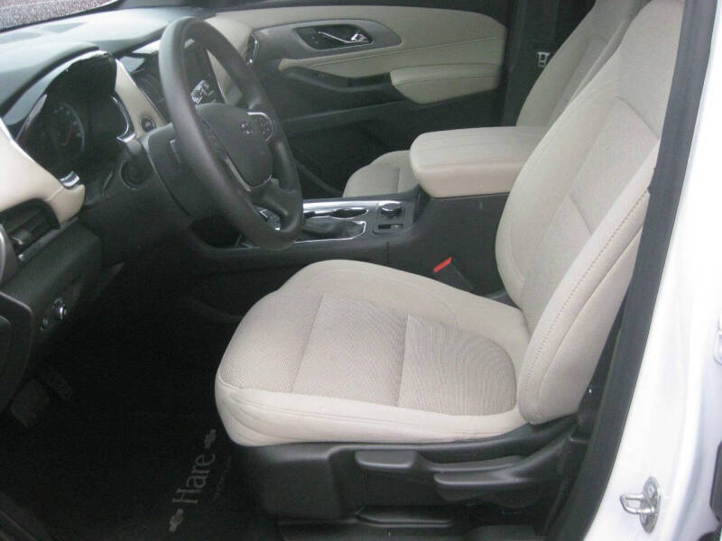 2022 Chevrolet Traverse LS