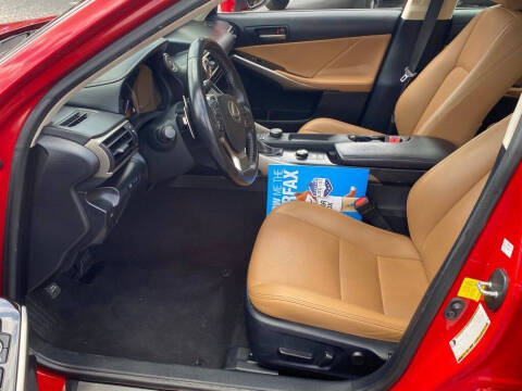 2019 Lexus IS 300