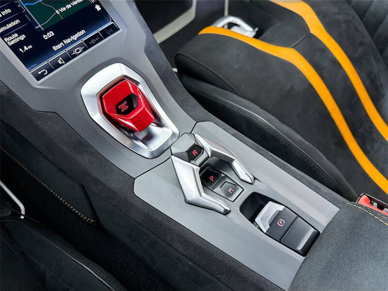 2021 Lamborghini Huracan STO