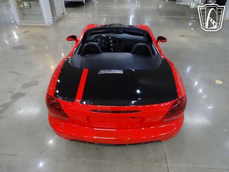 2003 Dodge Viper SRT-10