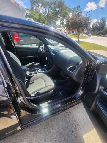 2013 Dodge Avenger SE