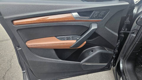 2022 Audi Q5 quattro S line Prem Plus 45 TFSI