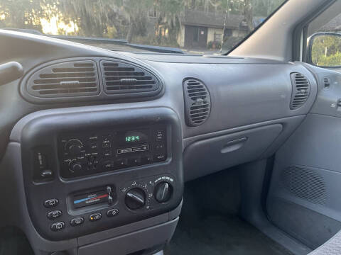 1998 Dodge Grand Caravan SE