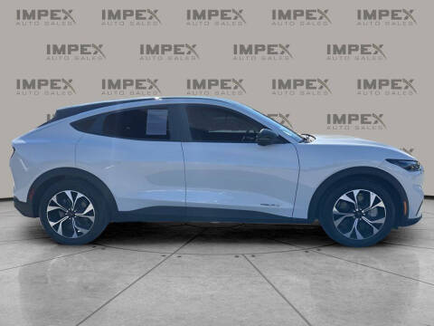 2025 Ford Mustang Mach-E Select