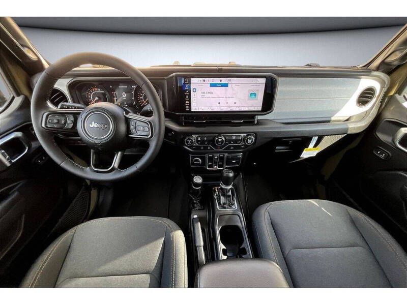 2026 Jeep Gladiator Sport S