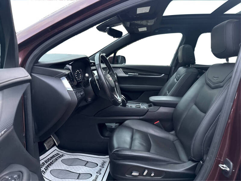 2023 Cadillac XT6 Sport