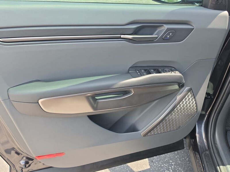 2026 Kia EV9 Light Long Range