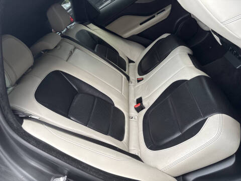 2019 Jaguar F-PACE S
