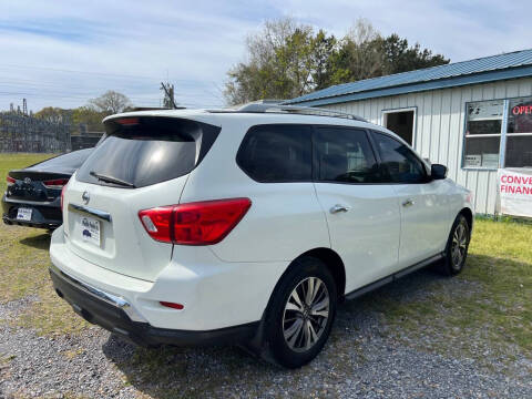 2017 Nissan Pathfinder S