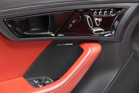 2019 Jaguar F-TYPE P340