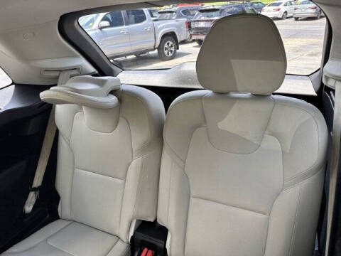 2023 Volvo XC90 Recharge T8 Plus Bright Theme 6P