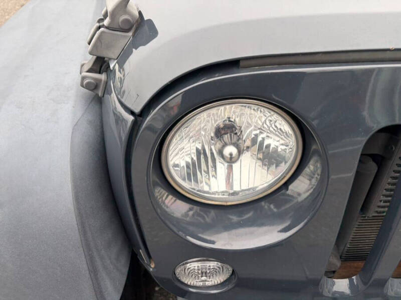 2018 Jeep Wrangler JK Unlimited Willys Wheeler W