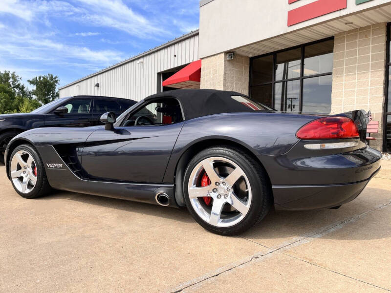 2006 Dodge Viper SRT-10