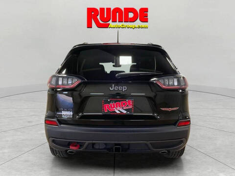 2019 Jeep Cherokee Trailhawk