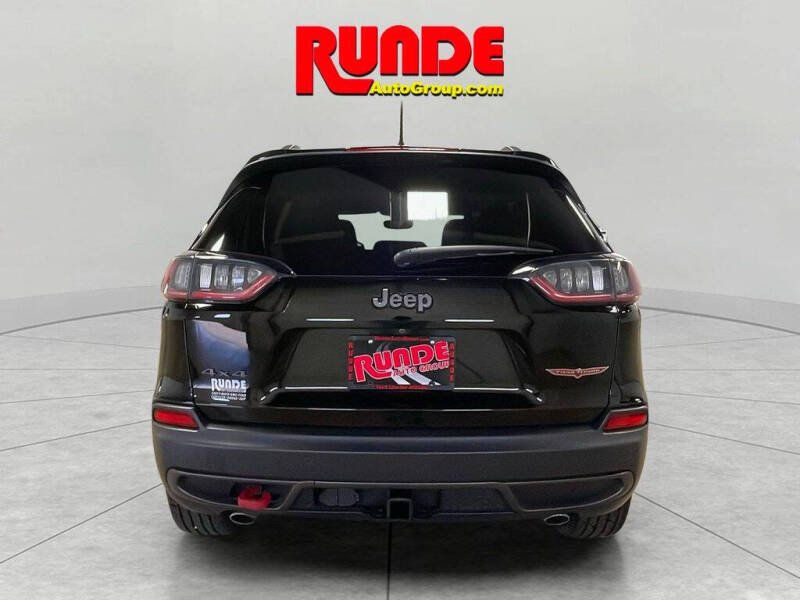 2019 Jeep Cherokee Trailhawk