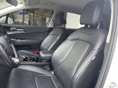 2023 Kia Sportage Hybrid EX