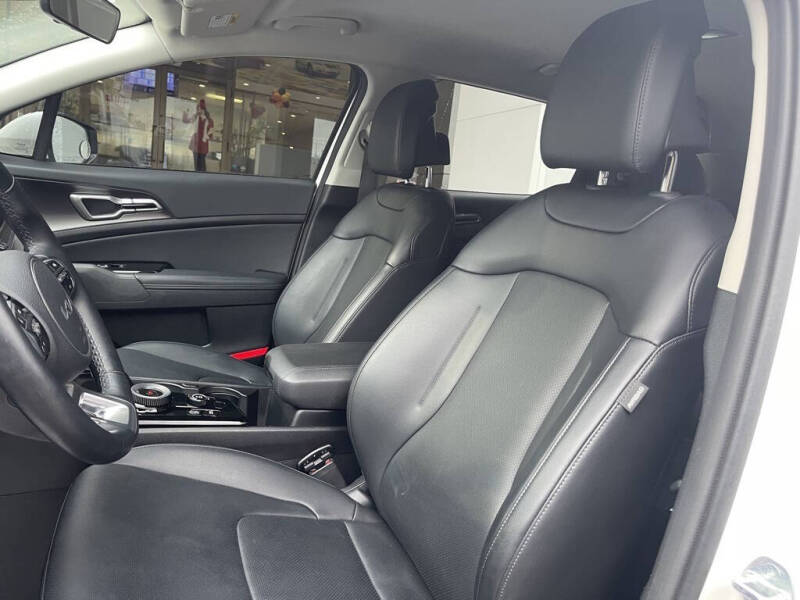 2023 Kia Sportage Hybrid EX