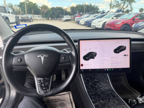 2019 Tesla Model 3 Standard Range Plus