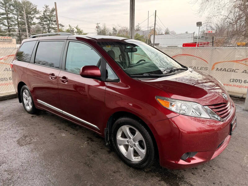 2017 Toyota Sienna