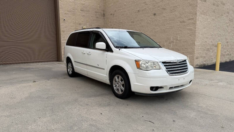 2010 Chrysler Town and Country Touring