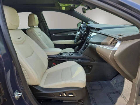 2024 Cadillac XT5 Sport