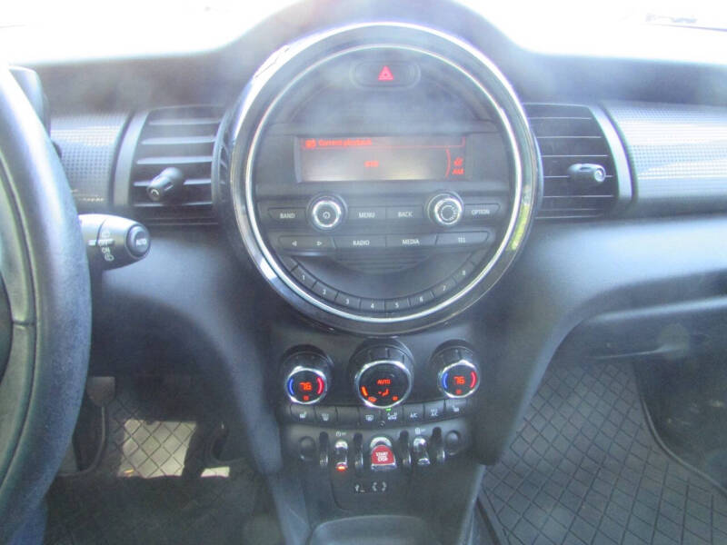 2016 MINI Hardtop 4 Door Cooper