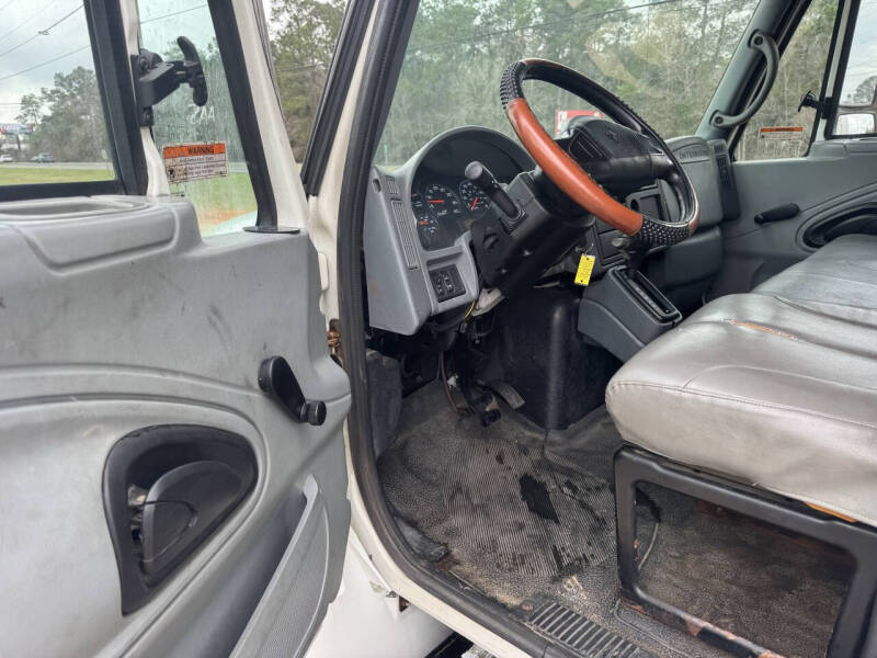 2005 International DuraStar 4300