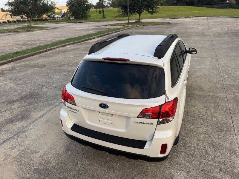 2013 Subaru Outback 2.5i Premium